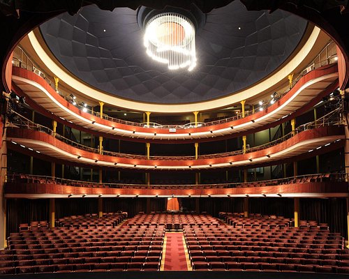 5 Teater dan Gedung Opera Paling Terkenal di Roma